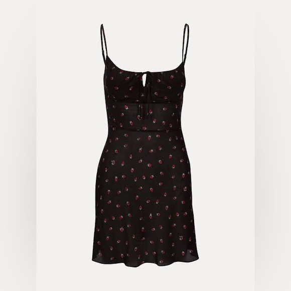 COPY - Realisation Par Inez dress NWOT size small in strawberry print - Picture 5 of 6